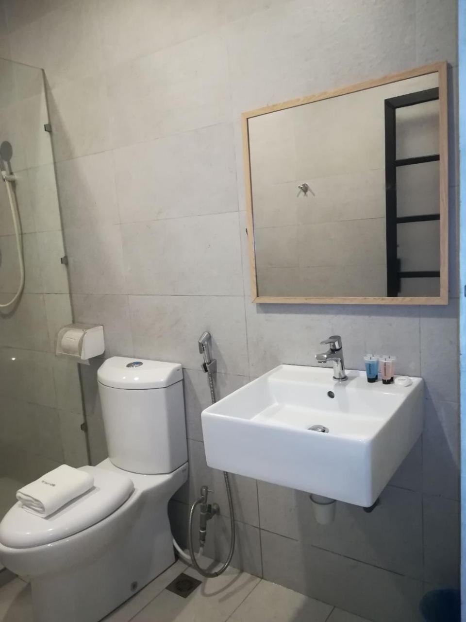 The Daily Hotel Kota Kinabalu Zewnętrze zdjęcie