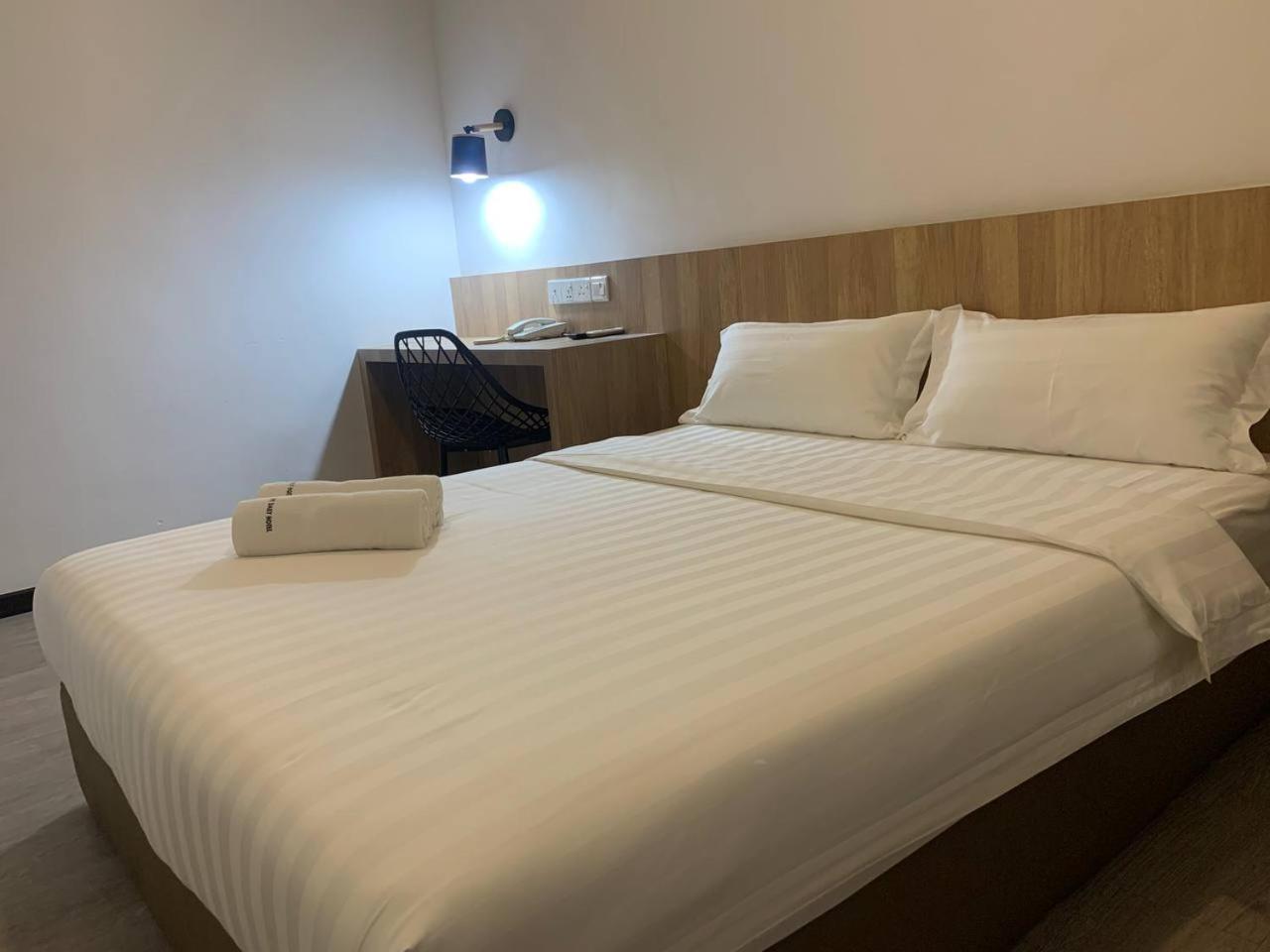 The Daily Hotel Kota Kinabalu Zewnętrze zdjęcie